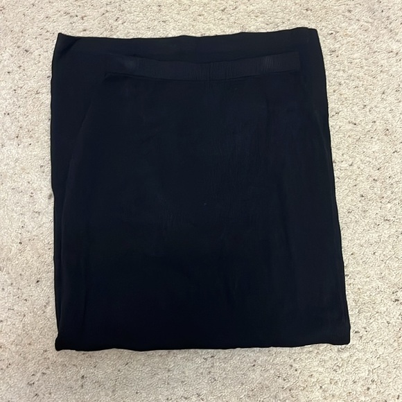 St. John Basics Long Maxi Black Skirt Size 6 - Picture 8 of 11